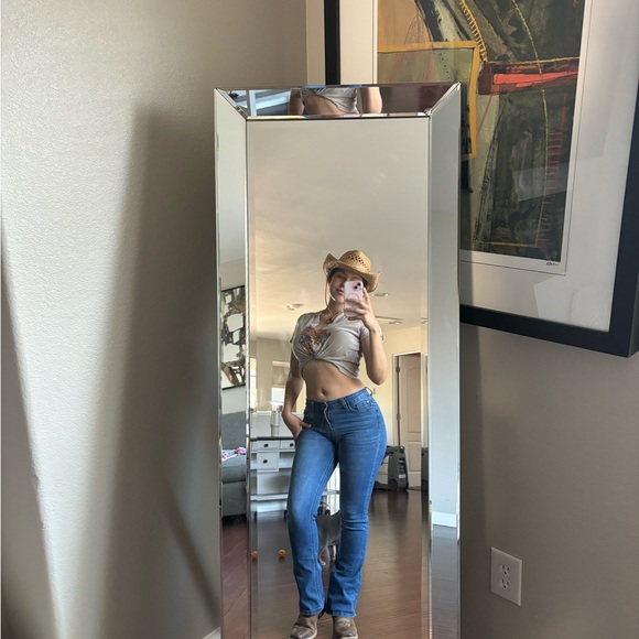 ashleyyol